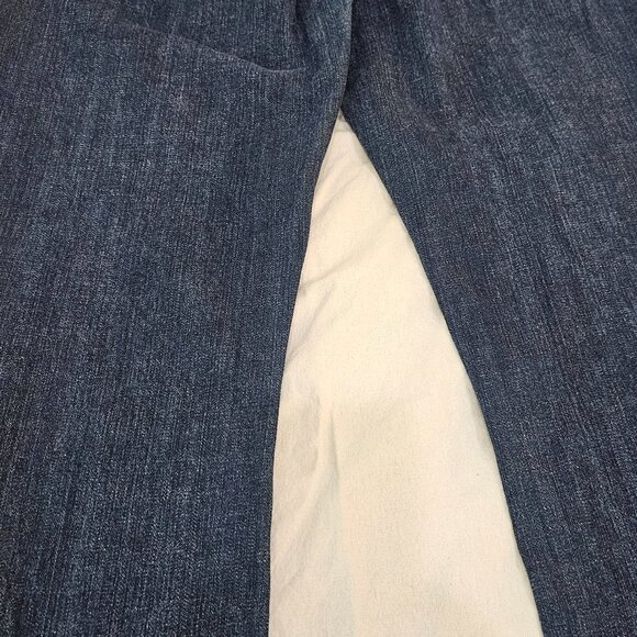 Classic Levi's 526 Slender Boot Cut Denim Jeans Women's 10M Dark Wash - Picture 11 of 14